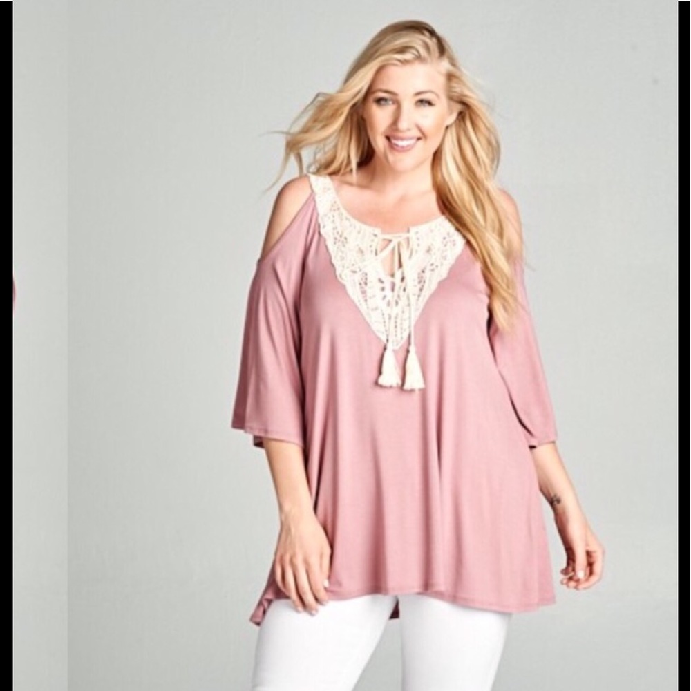 Plus Size Open Shoulder Tunic Top